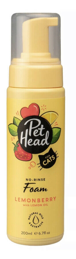 Очищающая пенка без смывания для шерсти кошек Pet Head "Замурчательный день" клубничный лимонад 200 мл